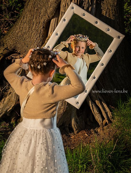 Prinsesje met haar spiegel